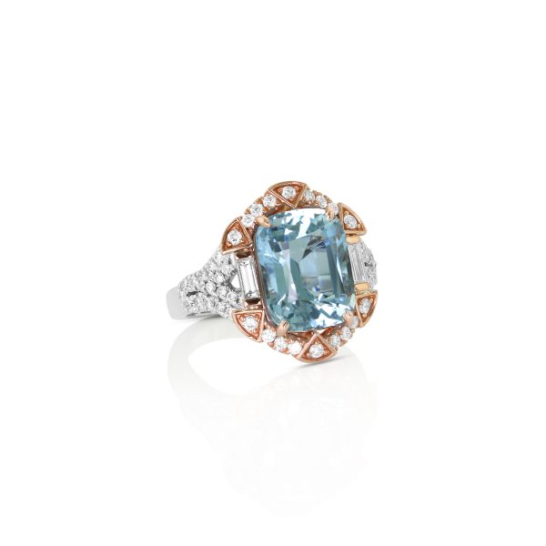 Vintage-Inspired Aquamarine Diamond Ring - Image 2