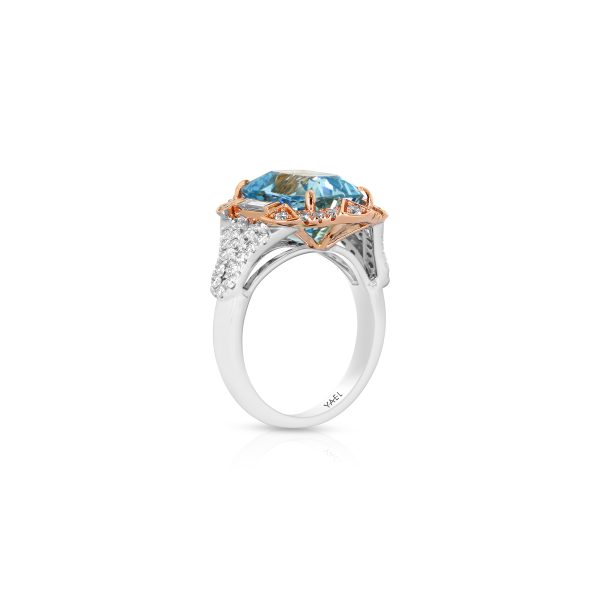 Vintage-Inspired Aquamarine Diamond Ring