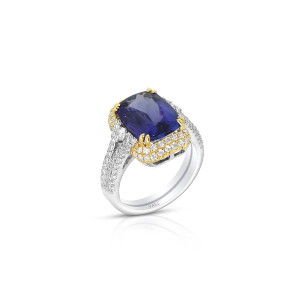Cushion Tanzanite & Diamond Frame Ring - Image 3