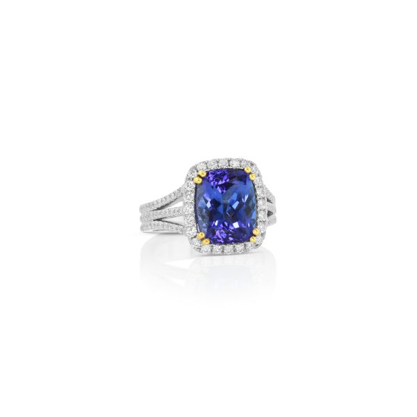 Cushion Tanzanite & Diamond Ring - Image 2
