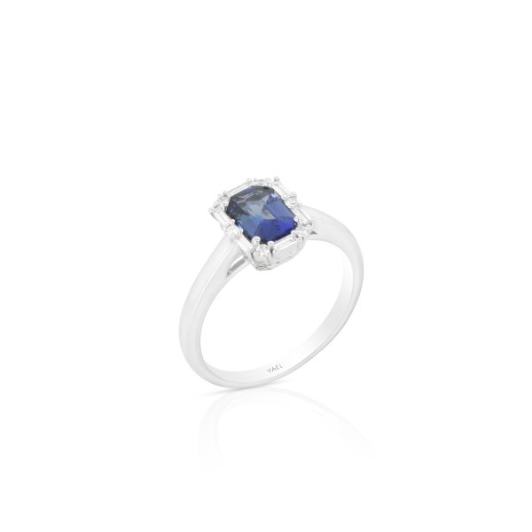 Emerald-Cut Sapphire Ring - Image 3