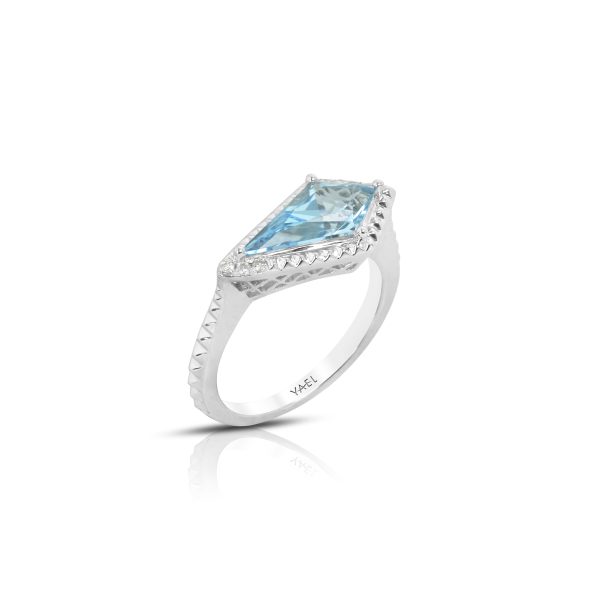 Kite Swiss Blue Topaz Ring - Image 4