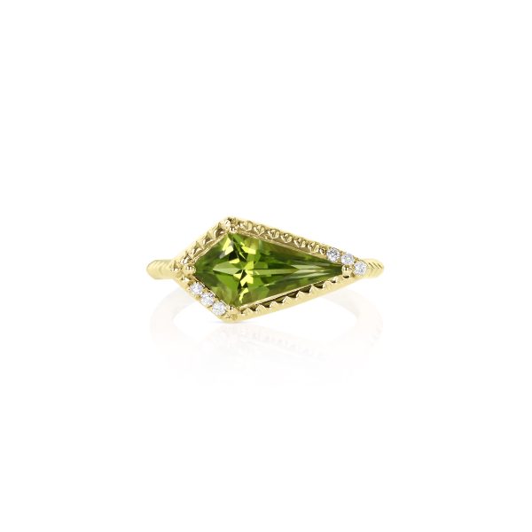 Kite Peridot Ring