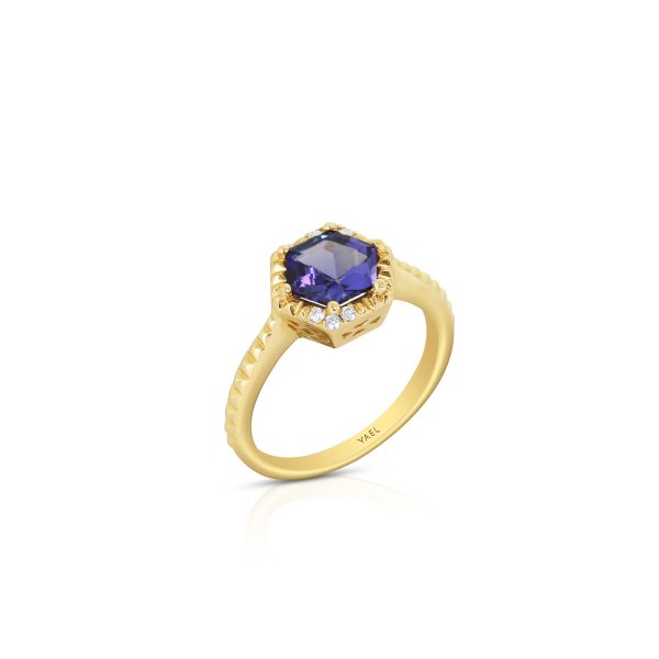 Hexagon Tanzanite Ring in Yellow Gold - Image 3